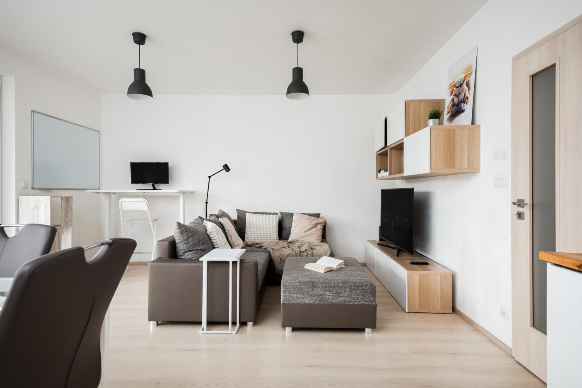 The Sunny Riverside Flat Appartamento Praga